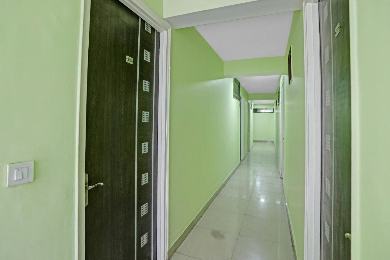 Capital O Premium Villa-2 뉴델리 외부 사진