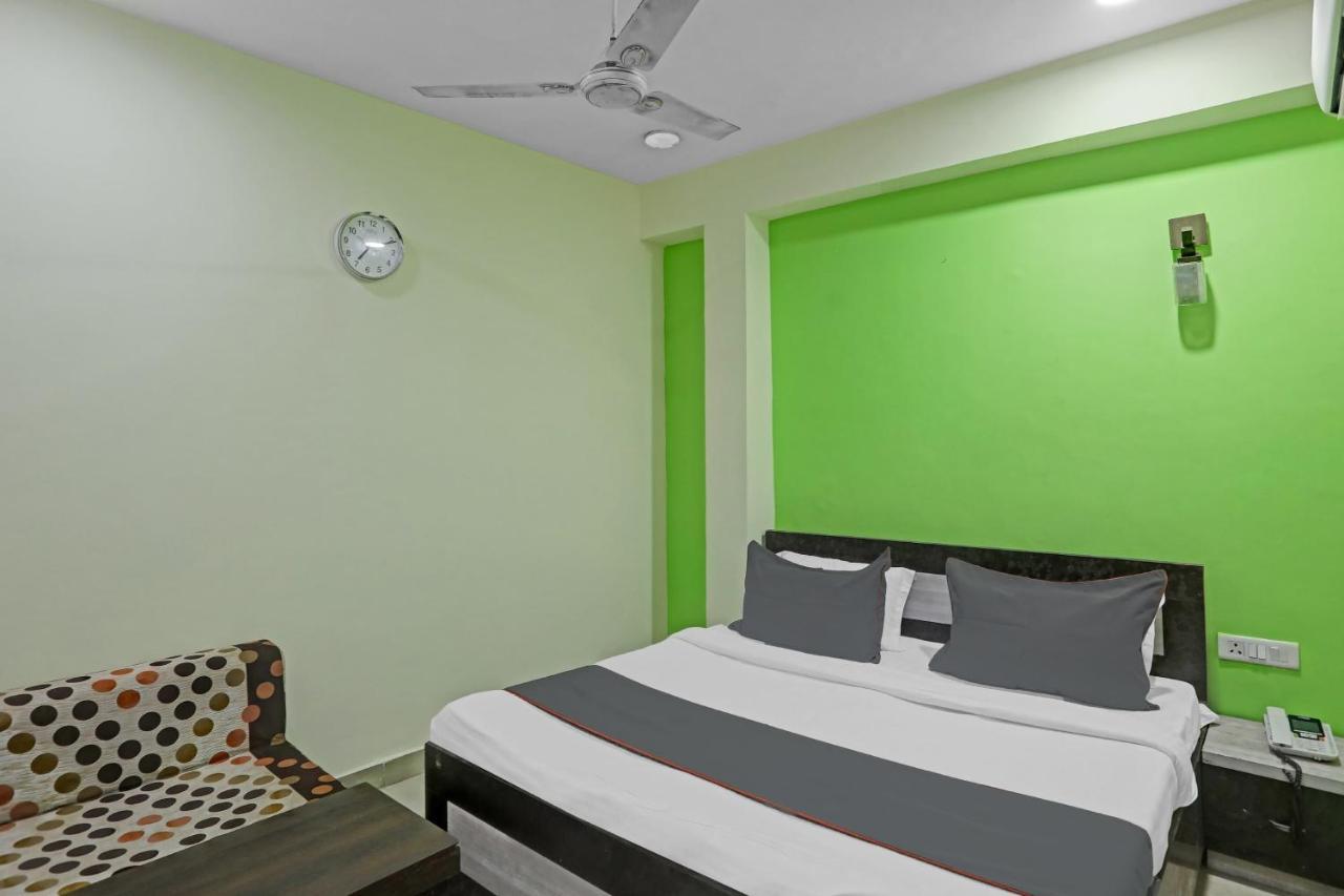 Capital O Premium Villa-2 뉴델리 외부 사진
